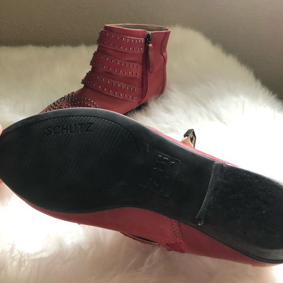 Boots - Picture 2 of 2